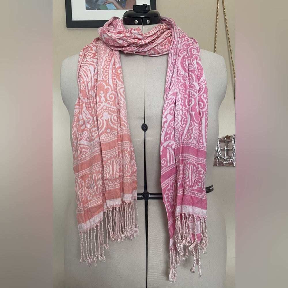 Collection 18 Pink & Orange Ombré Patterned Scarf